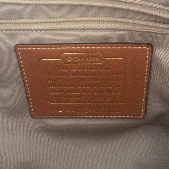 (((Sold))))))Coach Tote - Picture 2 of 8